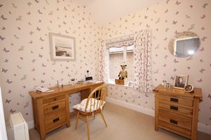Second bedroom- click for photo gallery